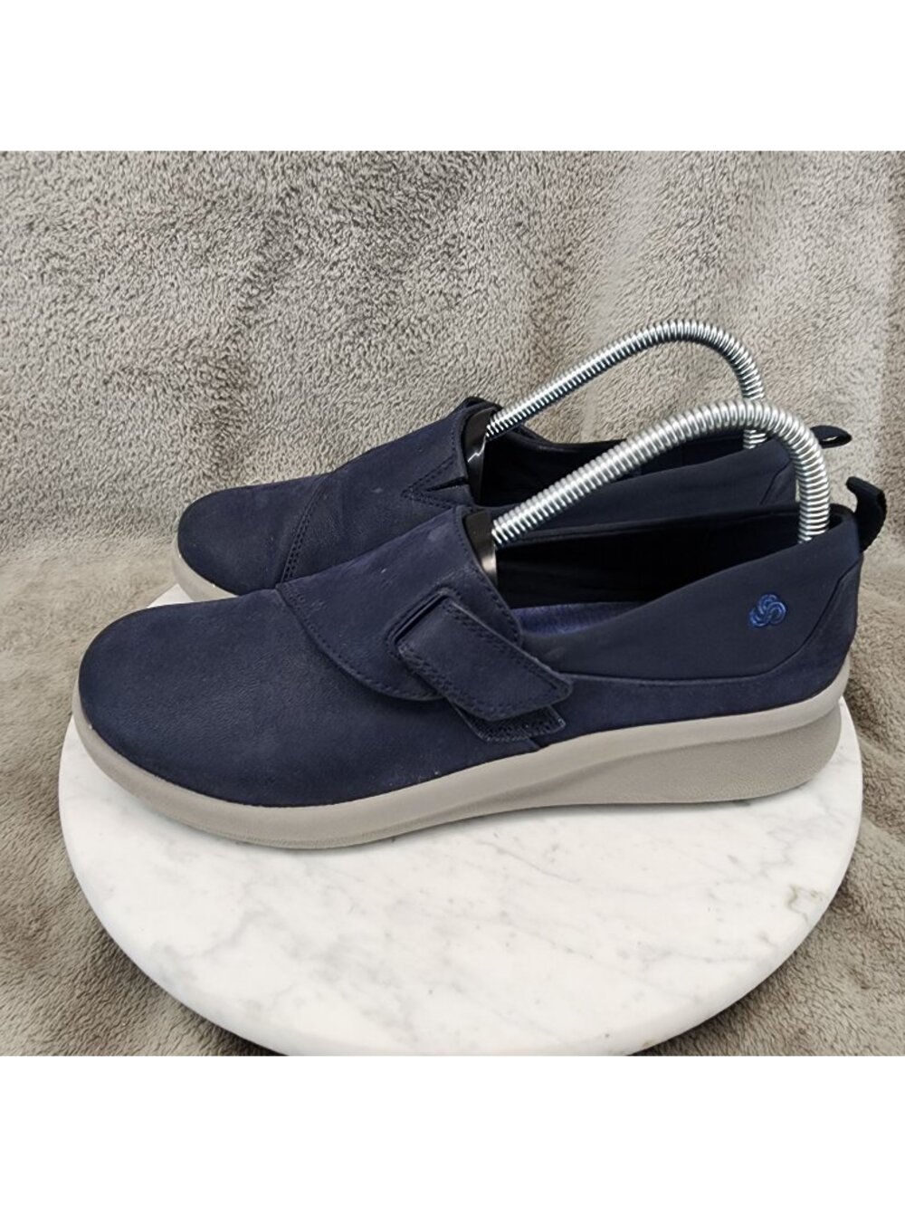 Clarks Shoes Womens 8 Cloudsteppers Sillian 2 Navy Blue Cushion Casual Slip-On